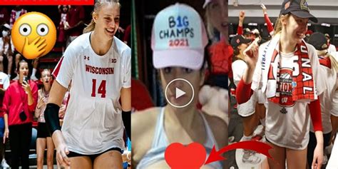 Topless photos of Wisconsin volleyball team leaked。